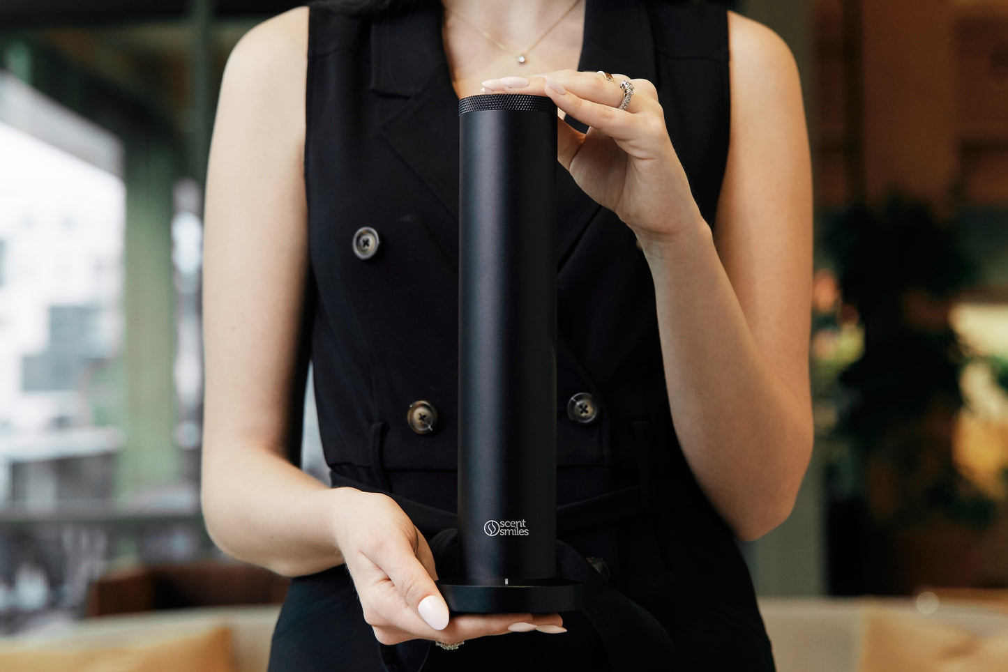 Autoluxe Tower Diffuser in Black